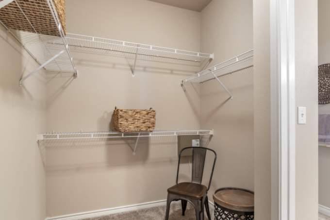 Apartment for rent at 1700 University Blvd, Round Rock, TX 78665