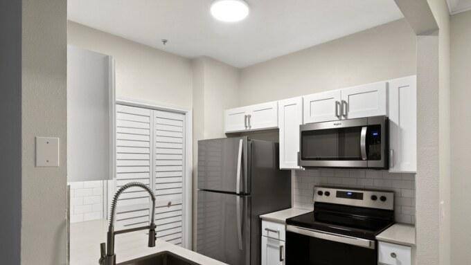 Apartment for rent at 1801 Warner Ranch Dr, Round Rock, TX 78664