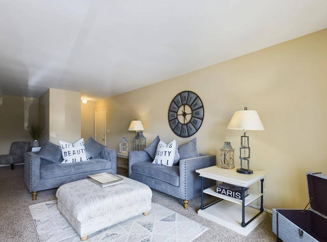 Apartment for rent at 201 Flame Dr, Carol Stream, IL 60188