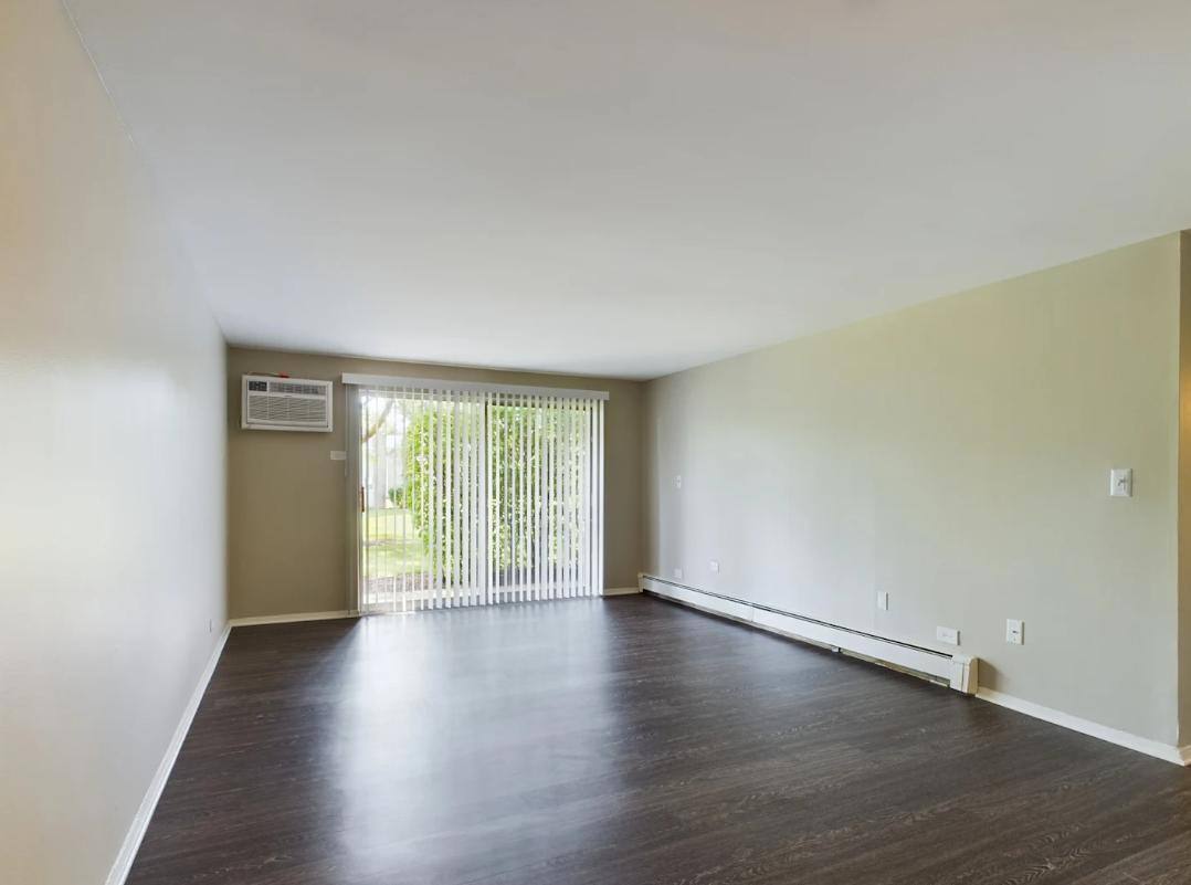 Apartment for rent at 201 Flame Dr, Carol Stream, IL 60188