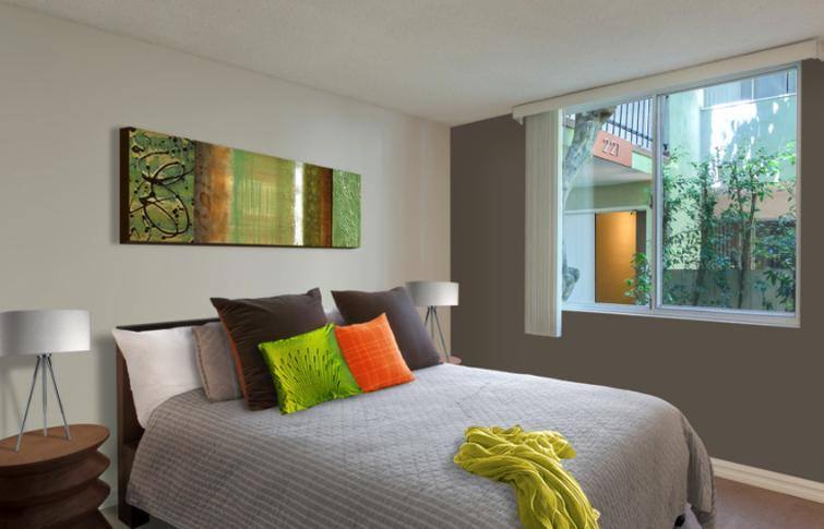 Apartment for rent at Sunset Barrington Gardens, 233 S Barrington Ave, Los Angeles, CA 90049