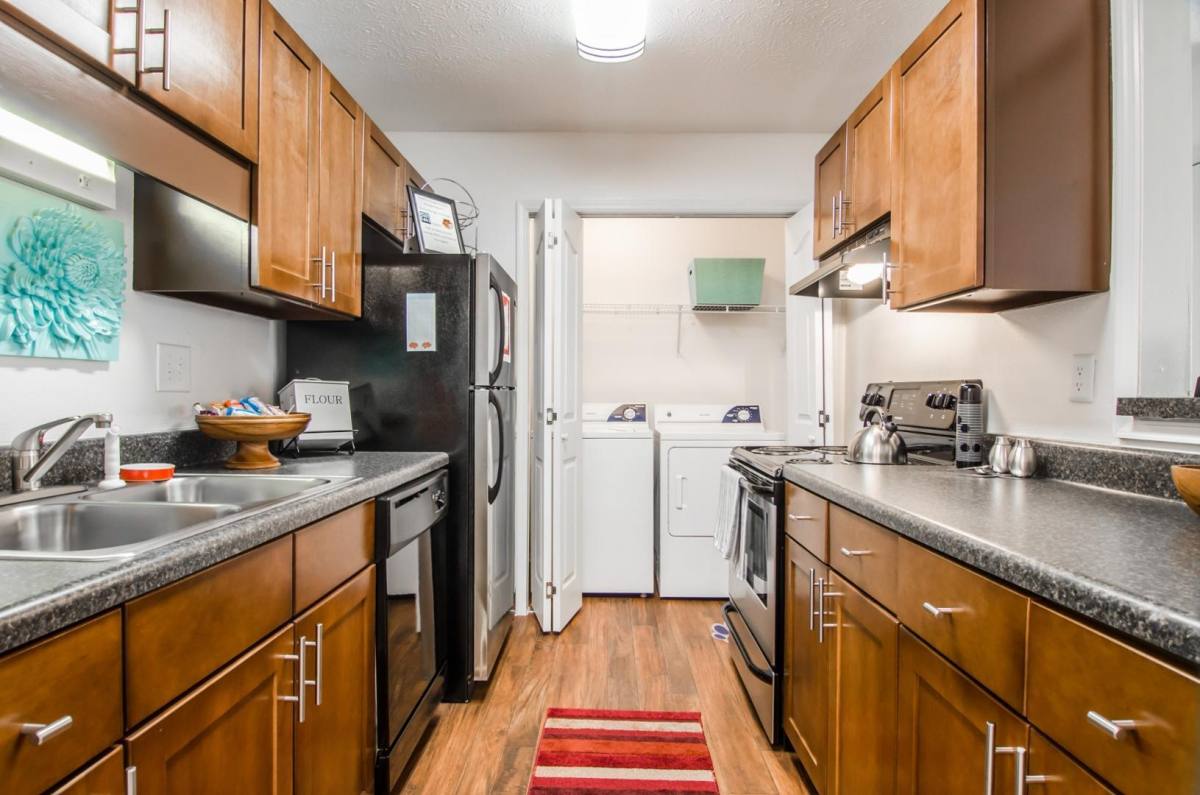 Apartment for rent at 5000 Webb Bridge Court, Alpharetta, GA 30009