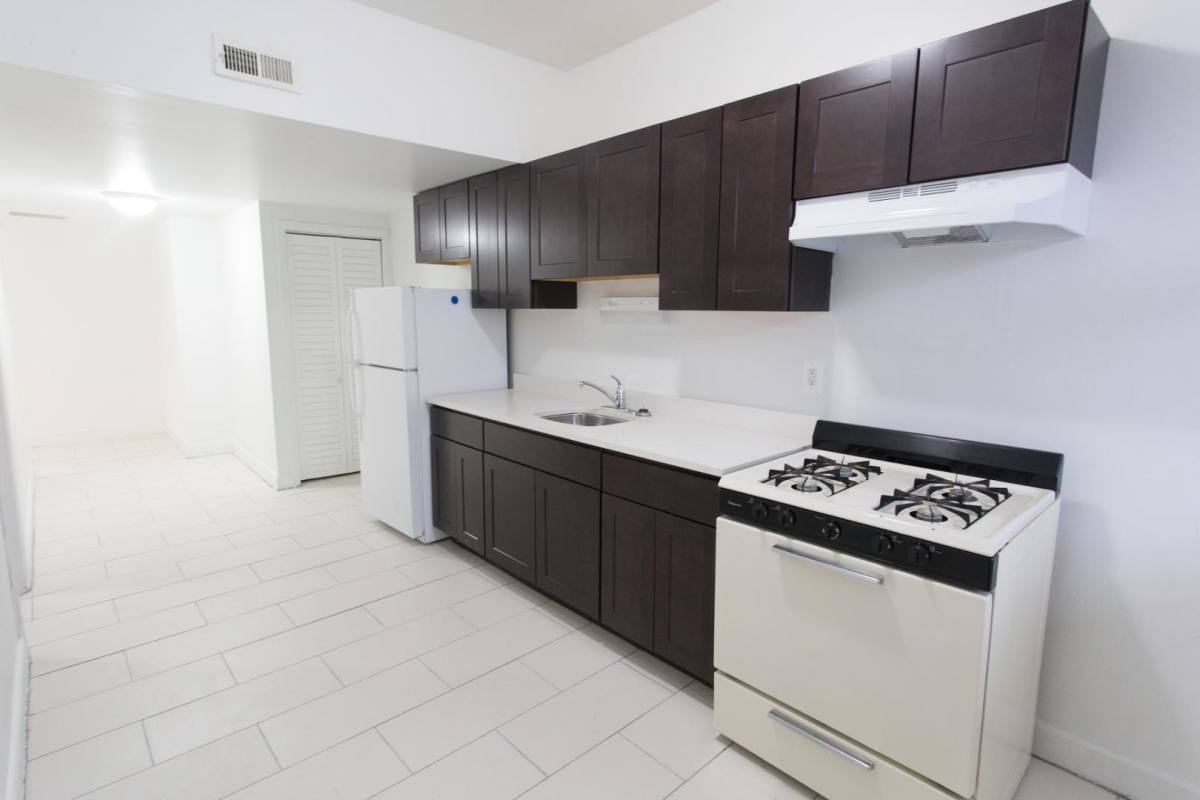 Apartment for rent at 5335 S Kimbark Ave, Chicago, IL 60615