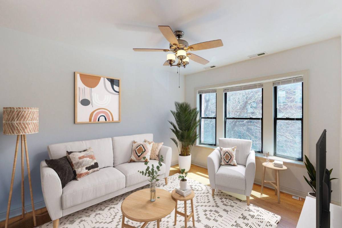 Apartment for rent at 5355 S Cottage Grove Ave, Chicago, IL 60615