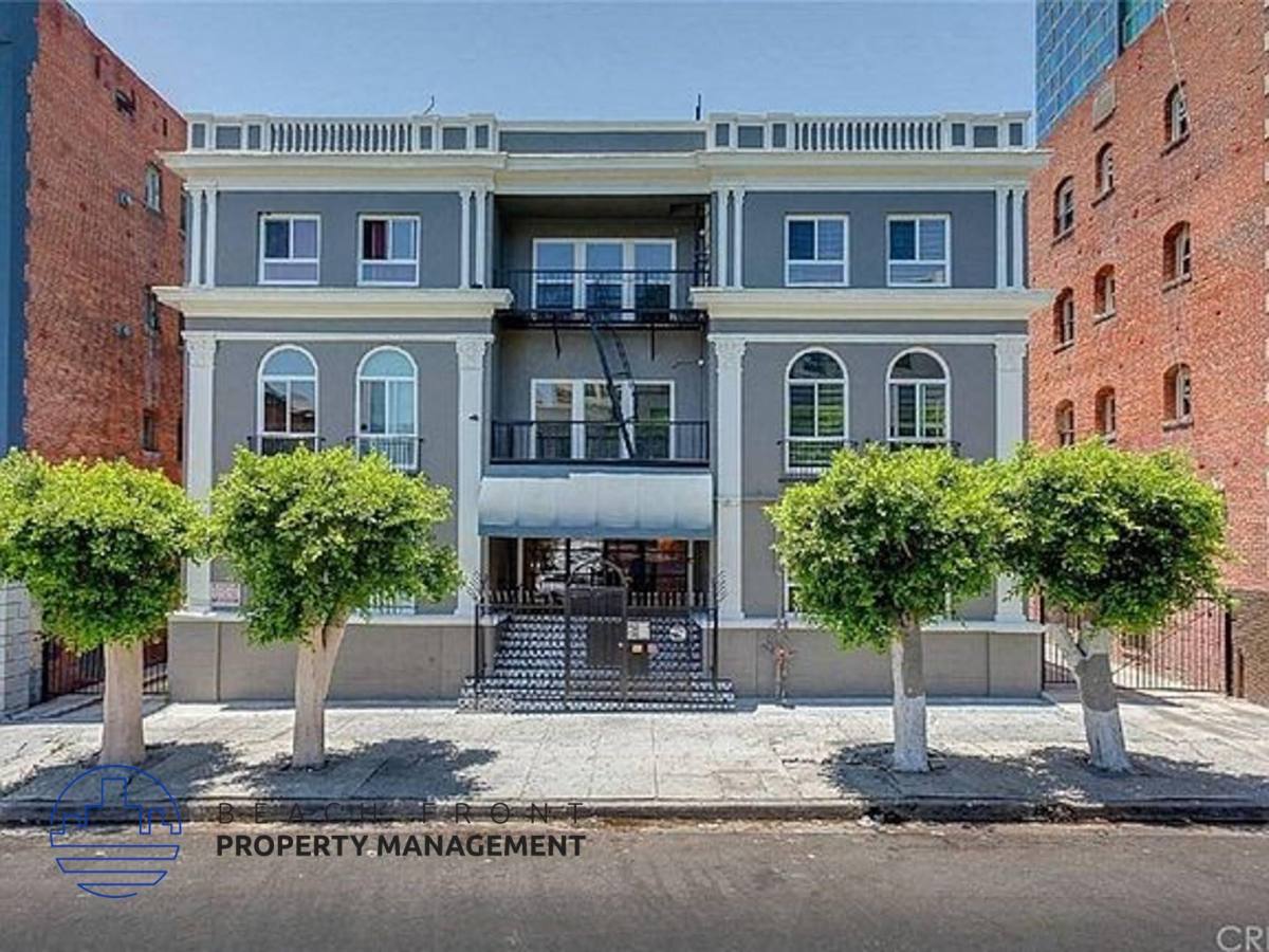 Apartment for rent at 681 Shatto Place, Los Angeles, CA 90005
