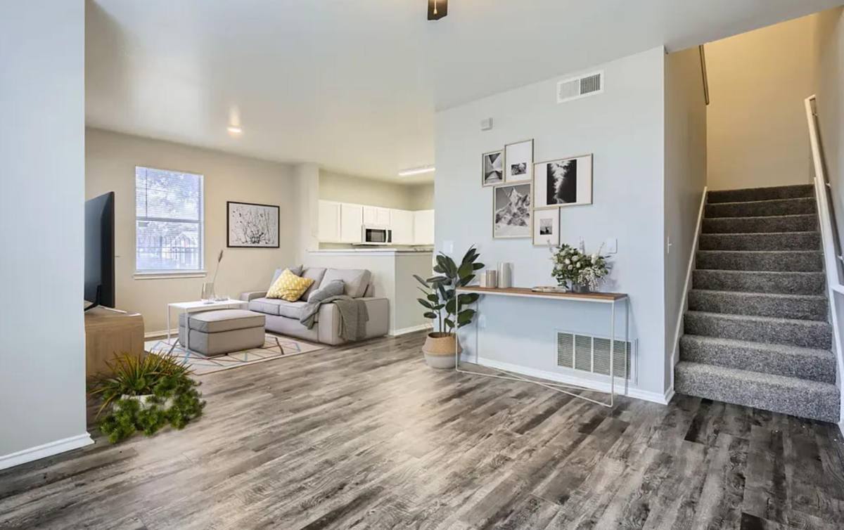 Townhouse for rent at 4722 Meadow St, Dallas, TX 75215