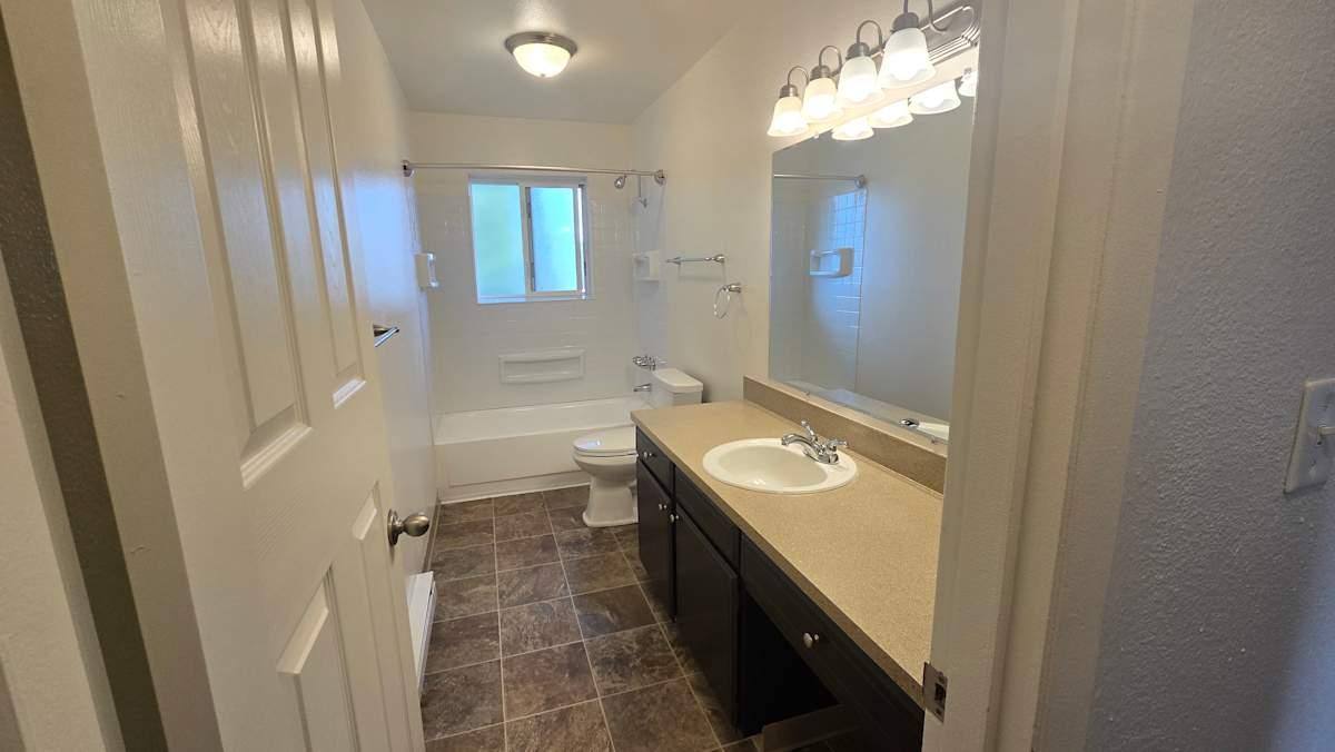 Apartment for rent at 3737 SE 36th Place, Portland, OR 97202
