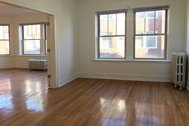 Apartment for rent at 5034 S Woodlawn Ave, Chicago, IL 60615