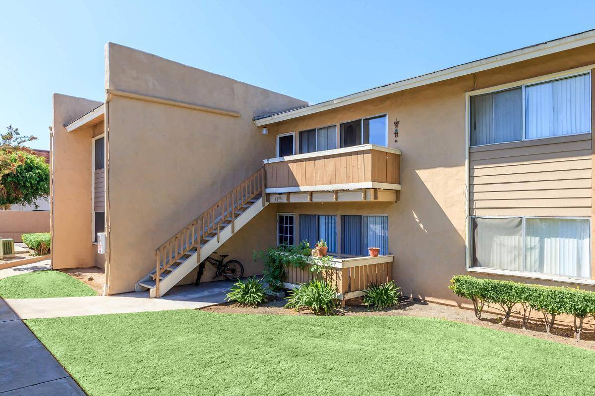 Apartment for rent at Vista Sun Apartment Homes, 950 Arcadia Ave, Vista, CA 92084
