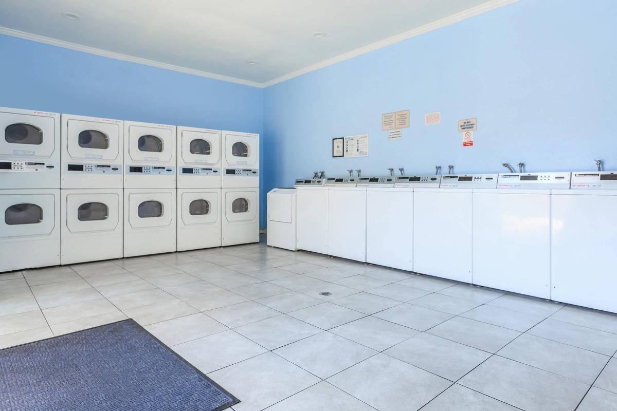 Apartment for rent at Vista Sun Apartment Homes, 950 Arcadia Ave, Vista, CA 92084