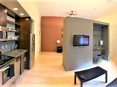 Apartment for rent at 909 Green St, Harrisburg, PA 17102
