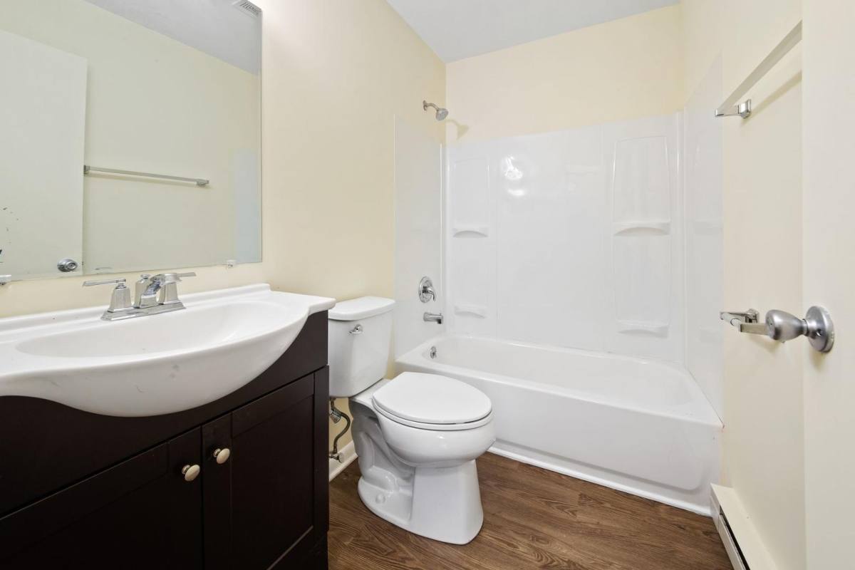 Apartment for rent at 6021 Canden Ave, Portage, IN 46368