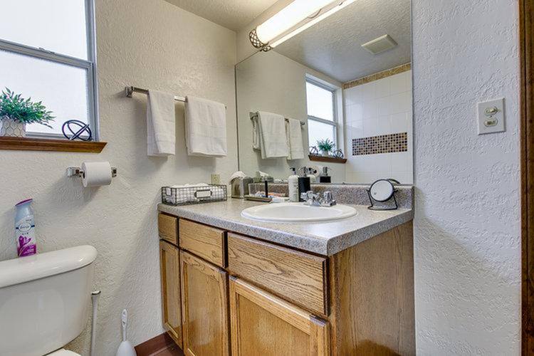 Apartment for rent at 425 NW 12th St #19, Oklahoma City, OK 73103