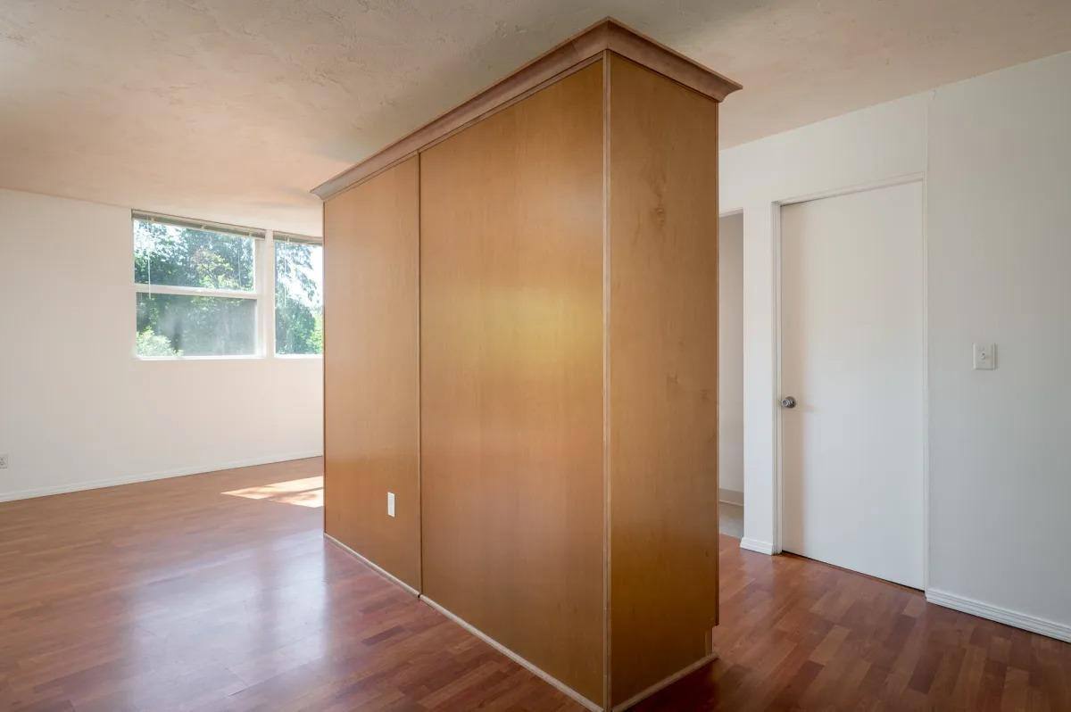 Apartment for rent at 5131 SW 38th Place, Portland, OR 97221