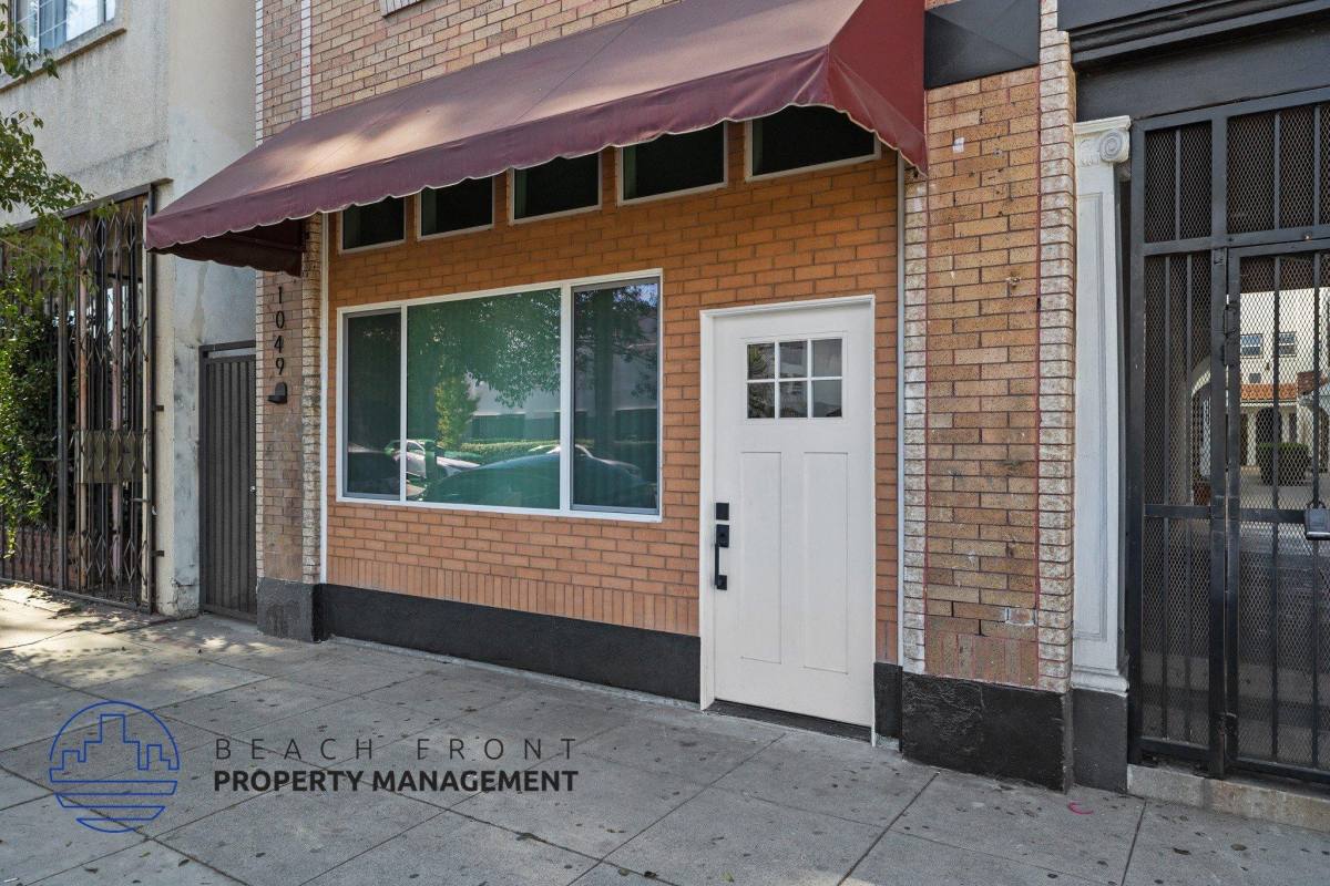 Apartment for rent at 1053 Pine Avenue, 1049-1053 Pine Ave, Long Beach, CA 90813