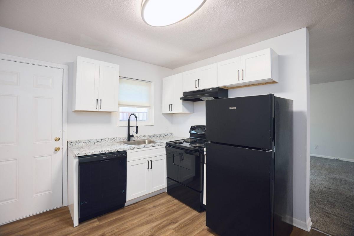 Apartment for rent at Lenox Hills, 1171 Woodland Ave NE, Atlanta, GA 30324