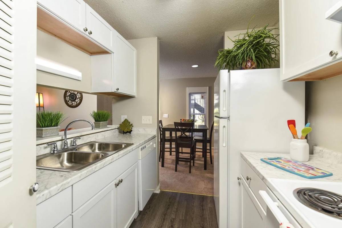 Apartment for rent at Deer Run, 8755 Jenny Lind St, Charleston, SC 29406