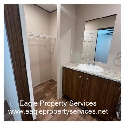 Apartment for rent at 140 Springfield Dr, Chatsworth, GA 30705