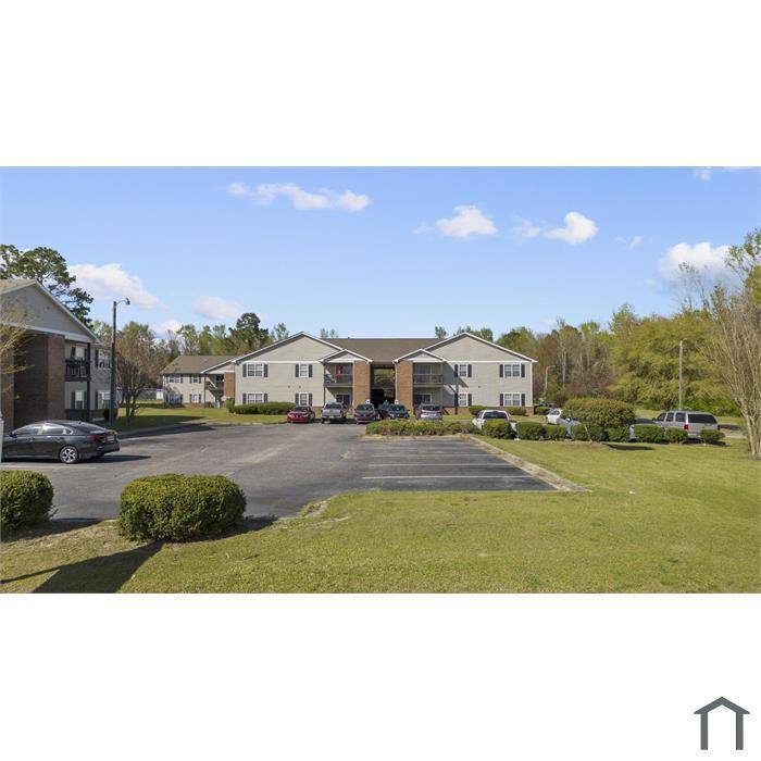 Apartment for rent at 2800 Plaza Court, Marion, SC 29571