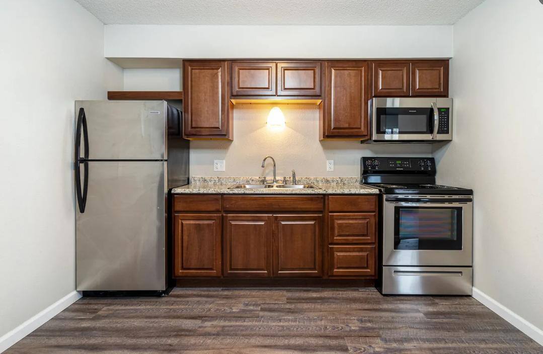 Apartment for rent at Piccadilly West, 540 W Alexis Rd, Toledo, OH 43612
