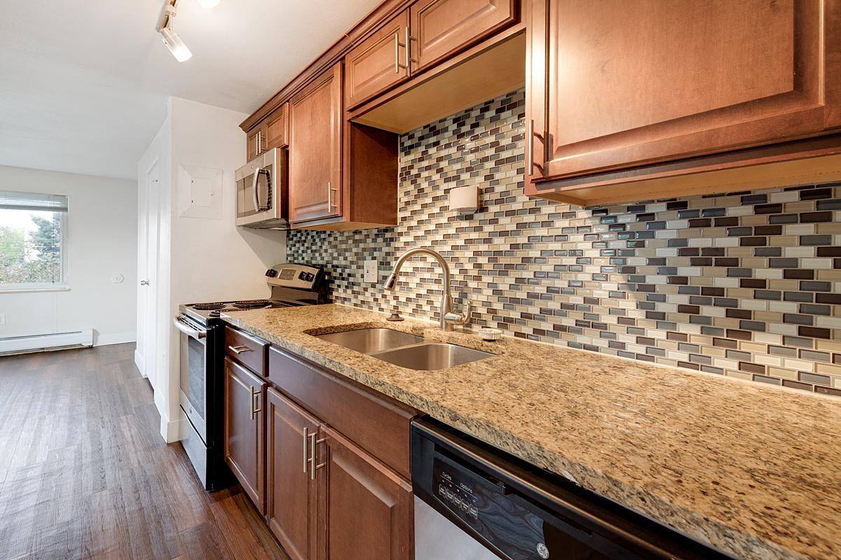 15 North Washington Street, 15 Washington St #206, Denver, CO 80203 - Apartment for Rent - Image 3