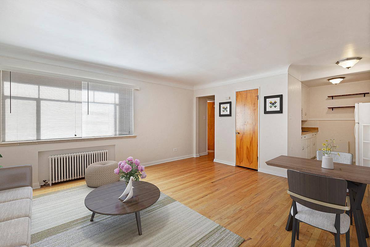 Apartment for rent at Lee Manor, 1065 Pennsylvania St, Denver, CO 80203
