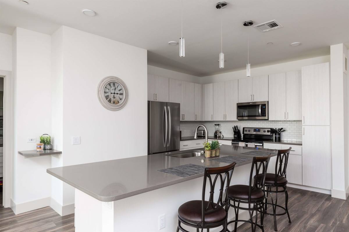 Apartment for rent at 2222 W Frye Rd, Chandler, AZ 85224