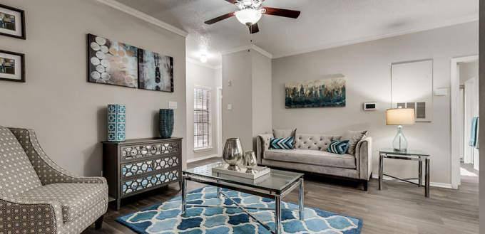 Apartment for rent at 2200 Forest Ridge Dr #1121, Bedford, TX 76021
