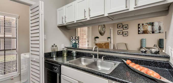 Apartment for rent at 2200 Forest Ridge Dr #1121, Bedford, TX 76021