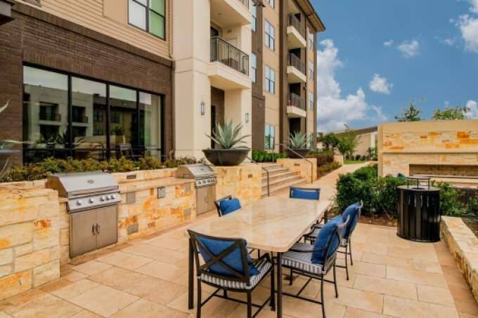 Apartment for rent at 6701 Rialto Blvd, Austin, TX 78735