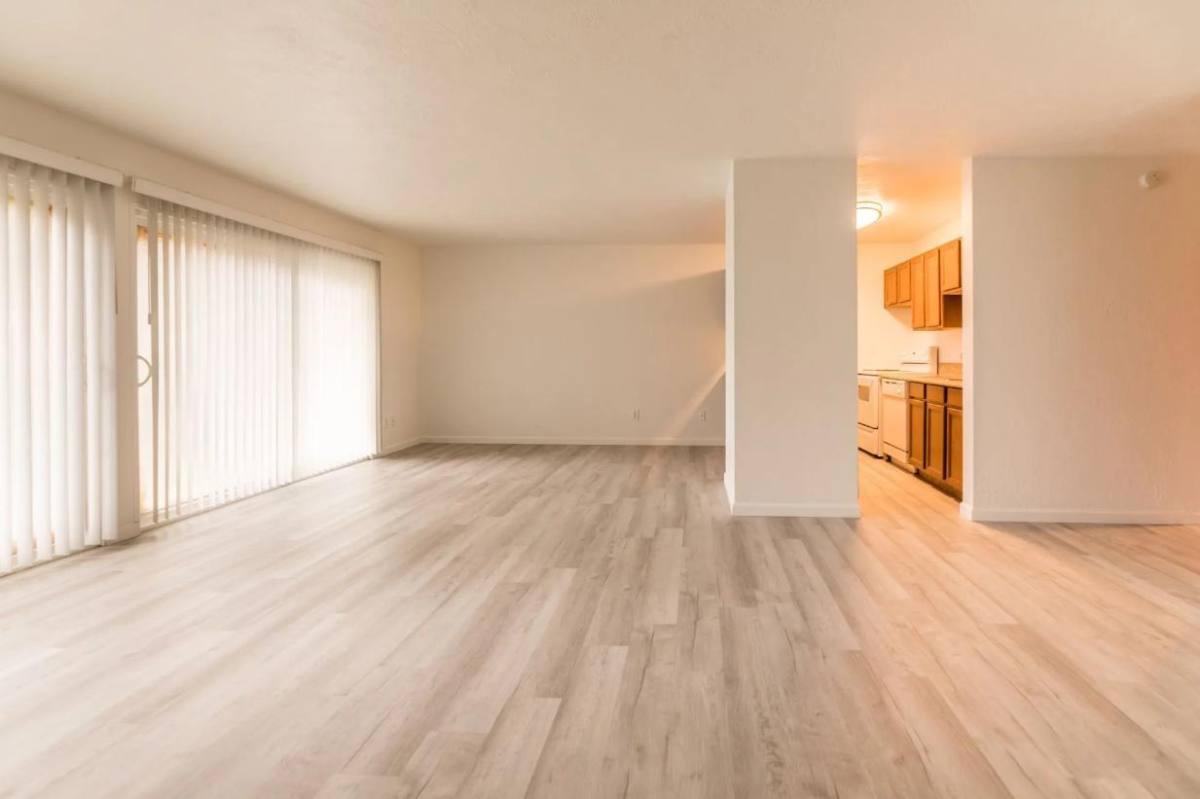 Apartment for rent at 11211 NE Weidler St, Portland, OR 97220