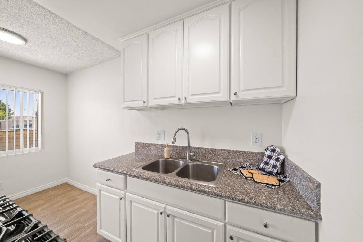 Apartment for rent at The Pinewood, 11100 Pangborn Ave, Downey, CA 90241