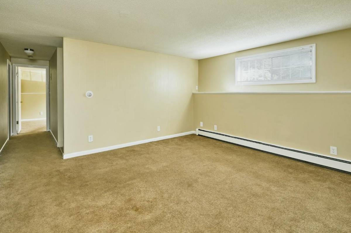 Apartment for rent at 40 Bayview St, Yarmouth, ME 04096