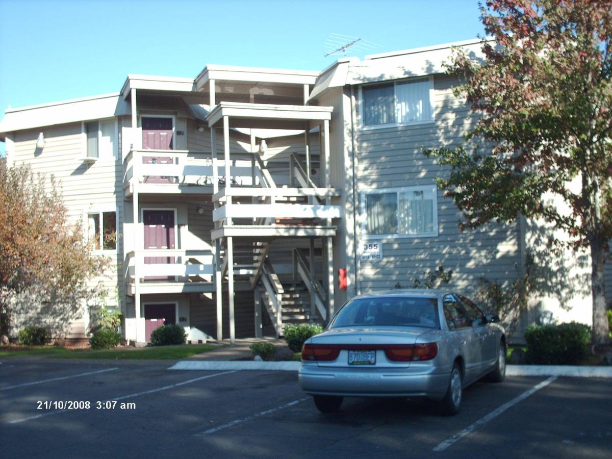 Apartment for rent at 345 Madrona Ave SE #210, Salem, OR 97302
