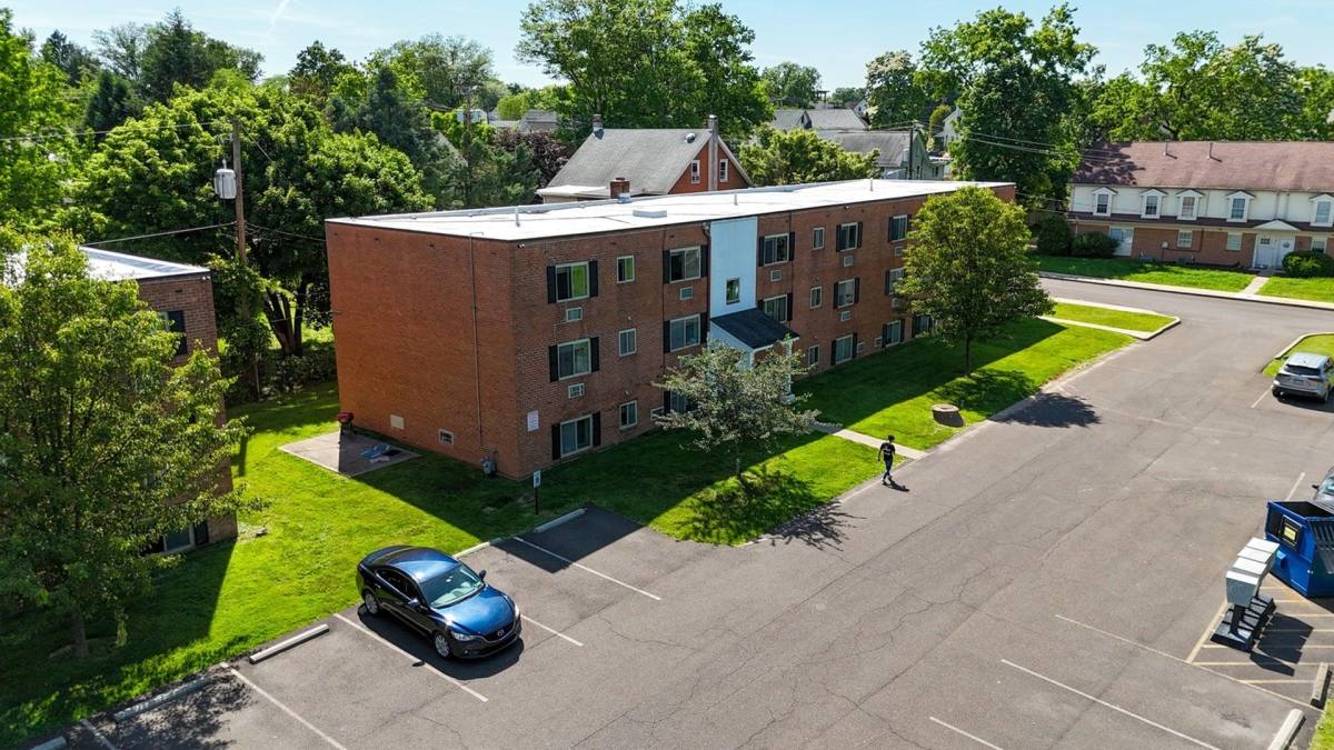 Apartment for rent at Meadow Brook, 29 Poplar St #12, Hatfield, PA 19440