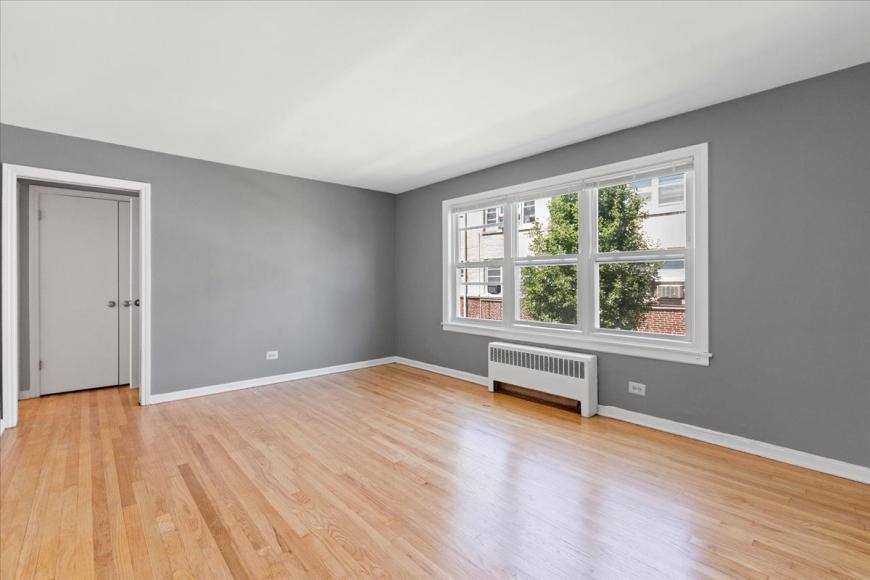 Apartment for rent at 6705 N California Ave #19-1W, Chicago, IL 60645