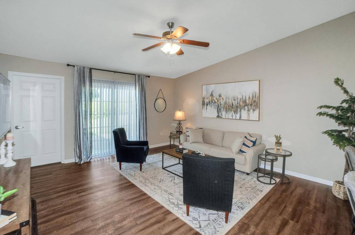 Apartment for rent at 1900 Soldiers Dr, Findlay, OH 45840