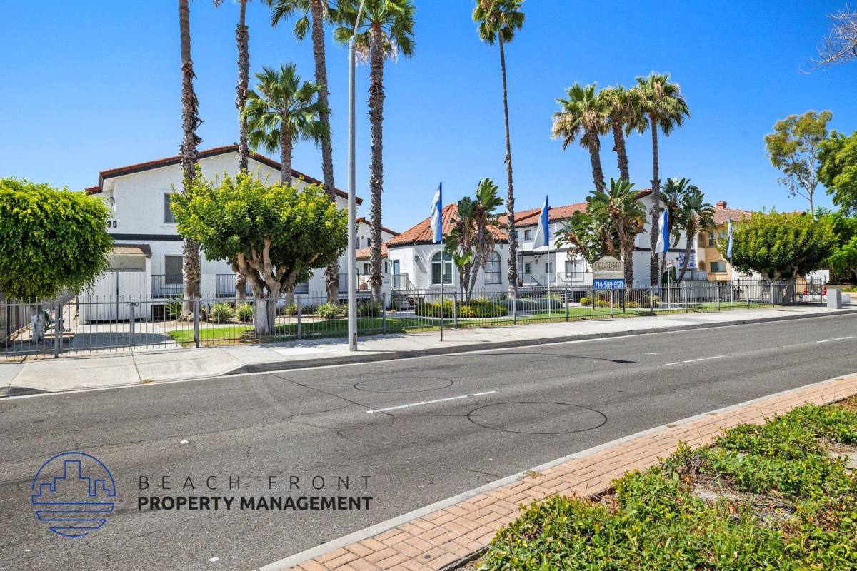 Apartment for rent at Calabria Villas, 2230 W Lincoln Ave #201, Anaheim, CA 92801