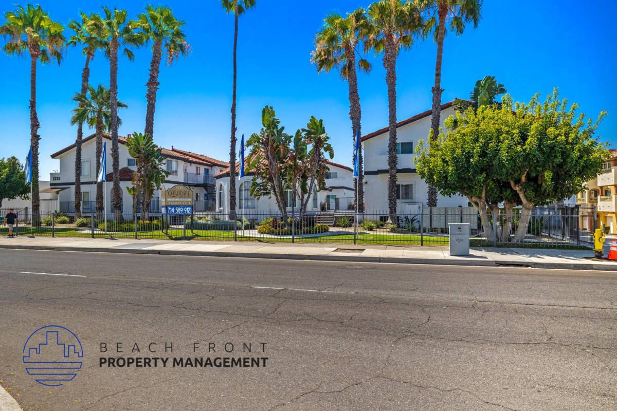 Apartment for rent at Calabria Villas, 2230 W Lincoln Ave #201, Anaheim, CA 92801