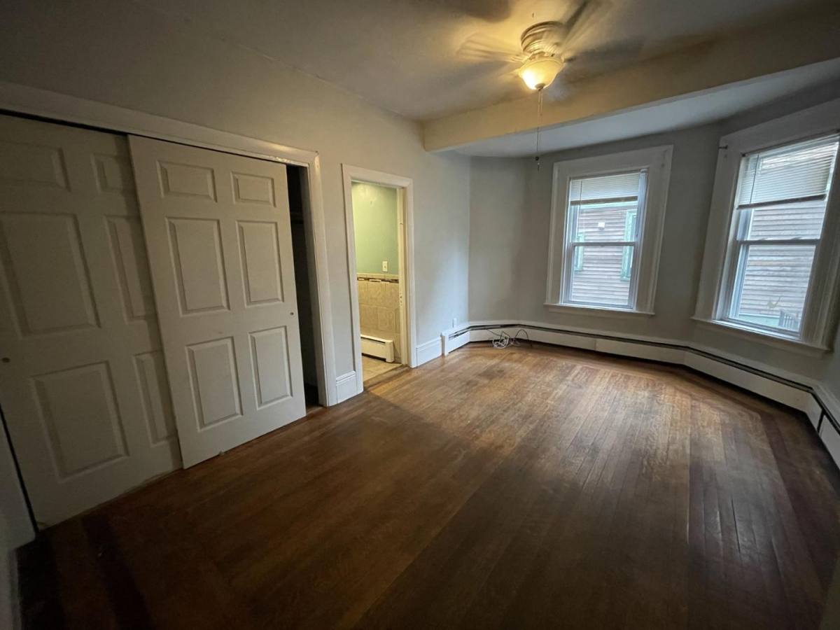 Apartment for rent at 296 Washington Ave, Providence, RI 02905