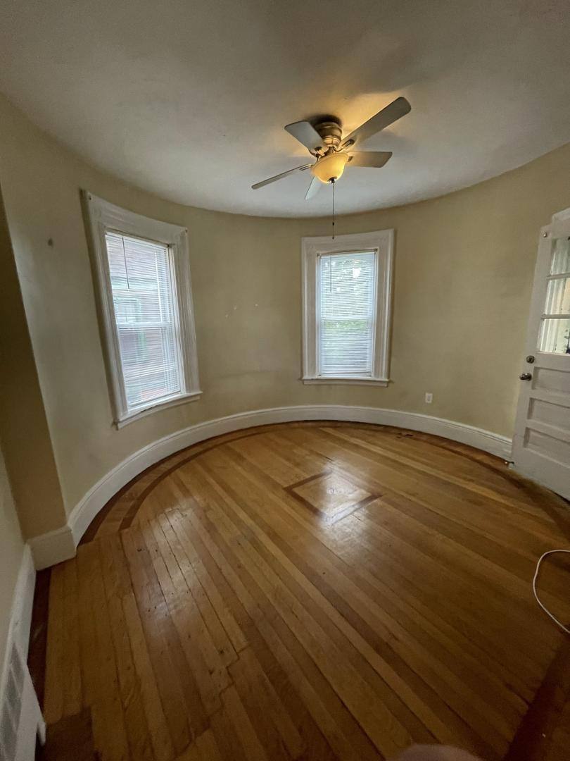Apartment for rent at 296 Washington Ave, Providence, RI 02905