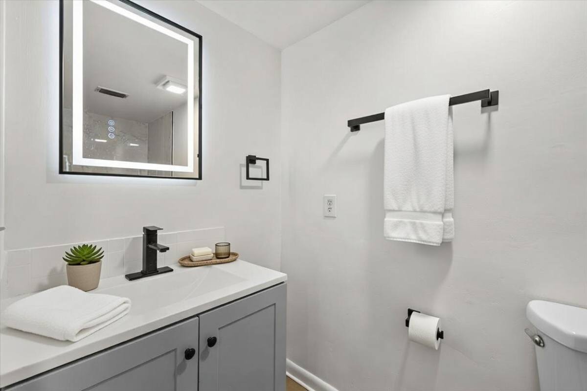 Apartment for rent at Parkview, 1330 Moreland Dr, Clearwater, FL 33764