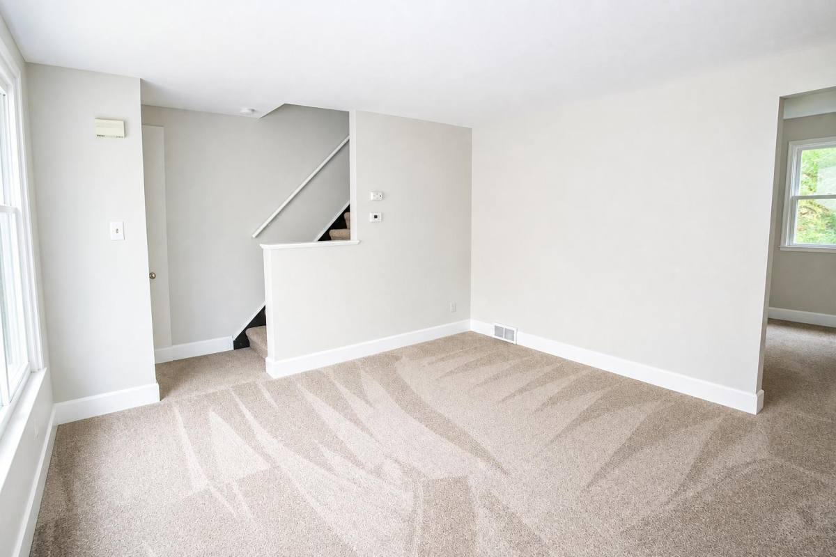 Apartment for rent at Lindenwood, 911-955 Sleepy Hollow Rd, Pittsburgh, PA 15234