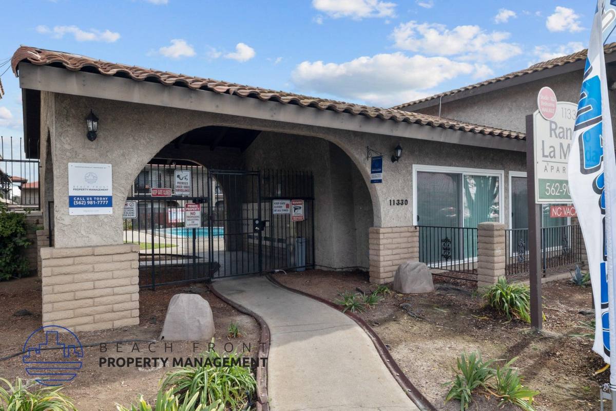 Apartment for rent at Rancho La Mirada, 11330 La Mirada Blvd #122, Whittier, CA 90604