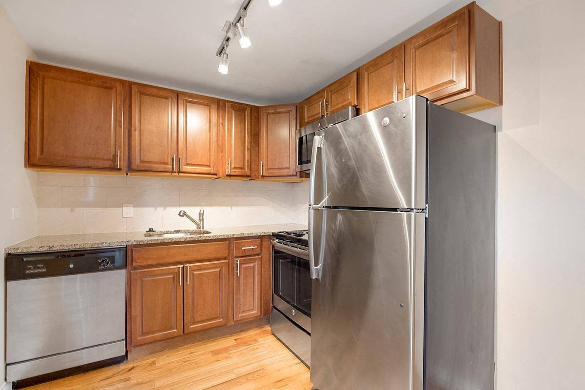 Apartment for rent at Lark, 1050 N Ogden St #1C, Denver, CO 80218
