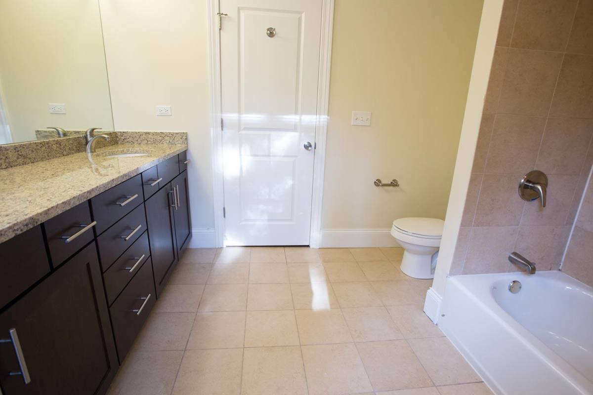Apartment for rent at 5111 S Kimbark Ave #13-3, Chicago, IL 60615