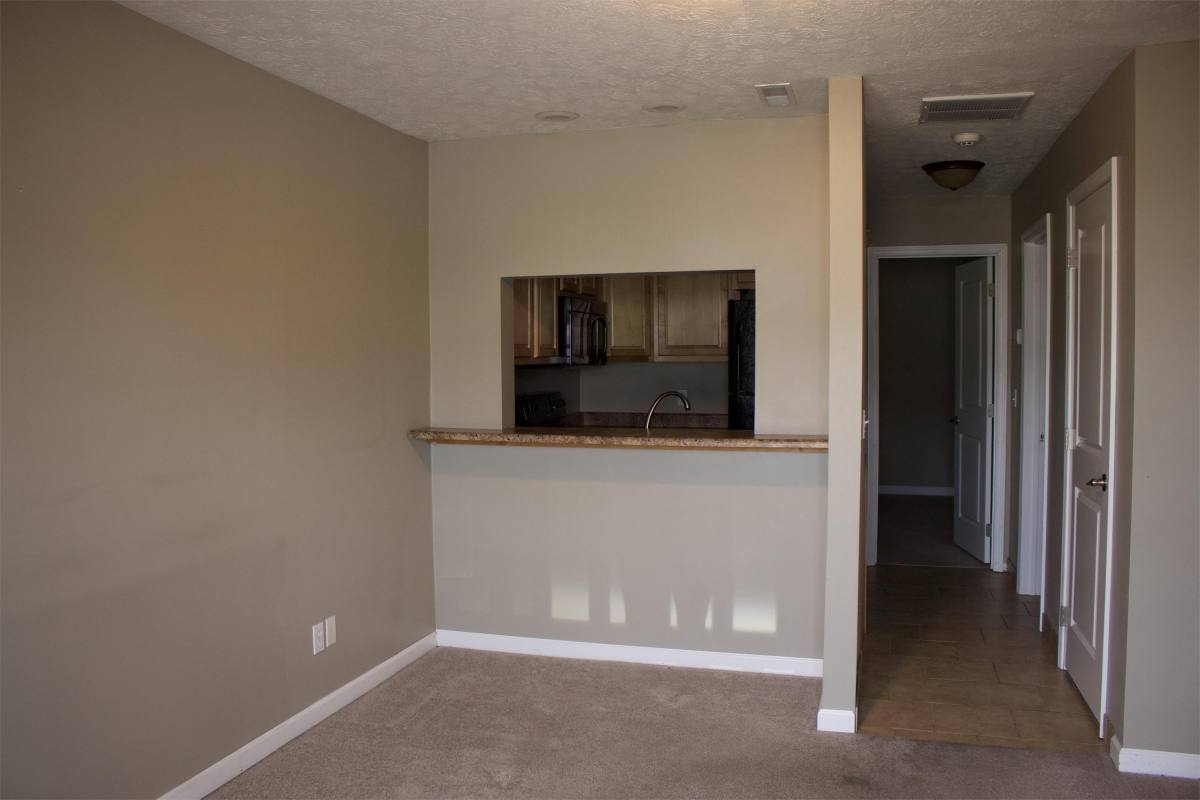 Condo for rent at 2435 1st Ave #1, Huntington, WV 25703