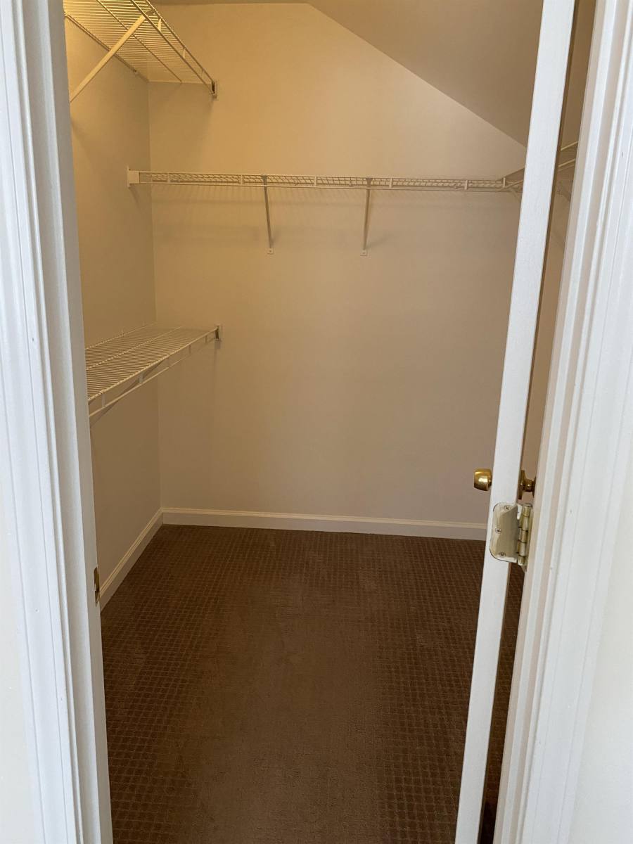 House for rent at 1063 Metropolitan Parkway SW, Atlanta, GA 30310