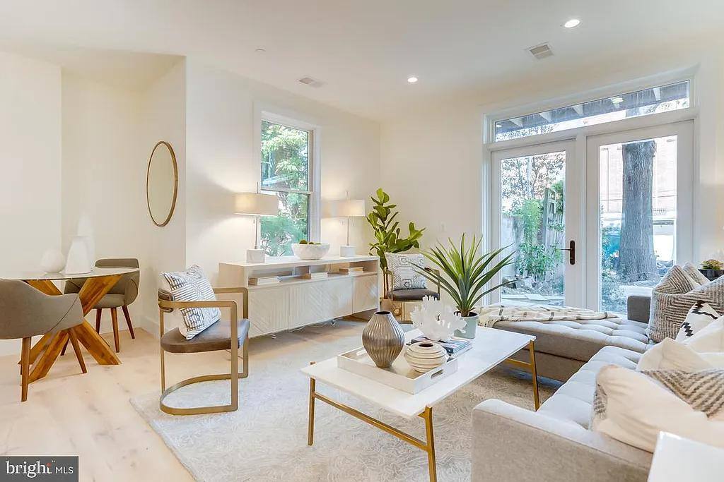 Apartment for rent at Logan Circle, 1825 13th St NW #1, Washington, DC 20009