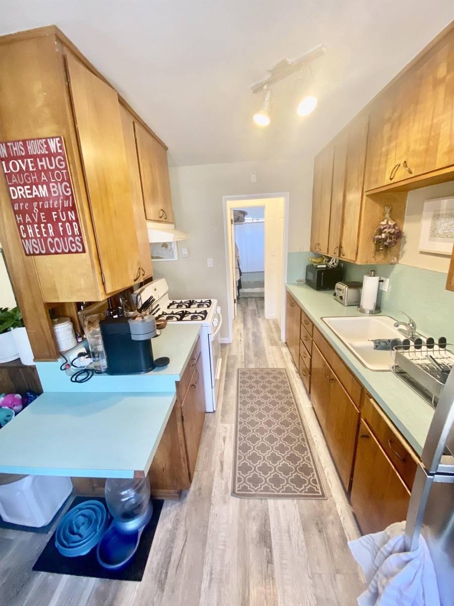 House for rent at 3920 Kendall St, San Diego, CA 92109
